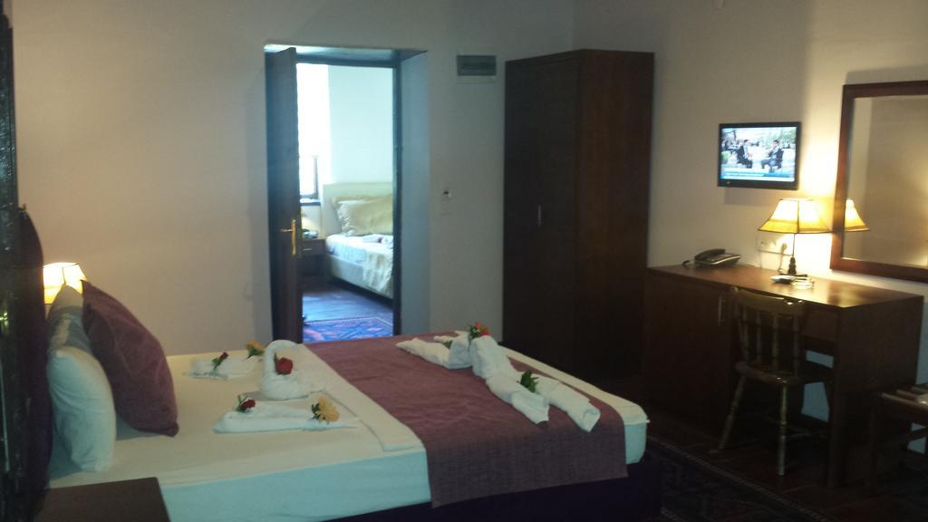 Kaleici Ozkavak Hotel Анталья Номер фото