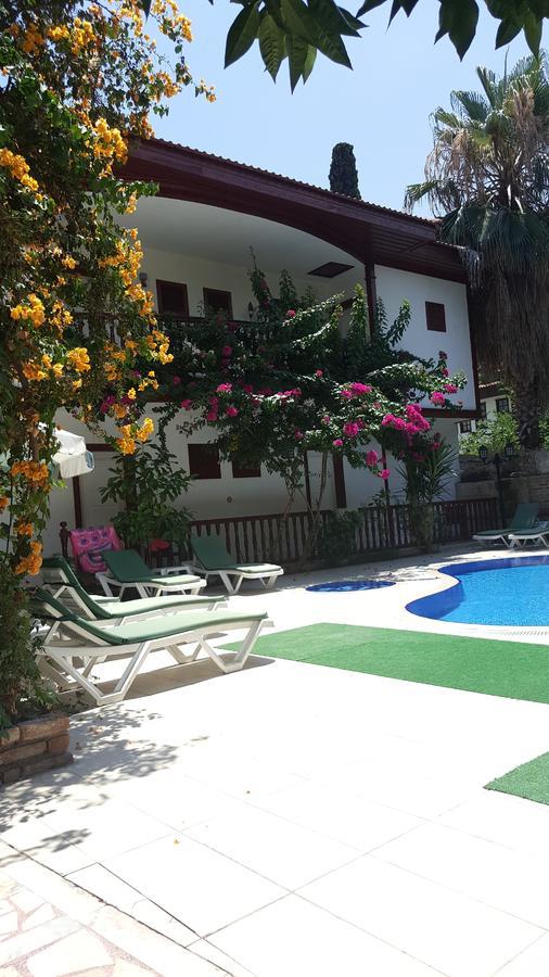 Kaleici Ozkavak Hotel Анталья Экстерьер фото